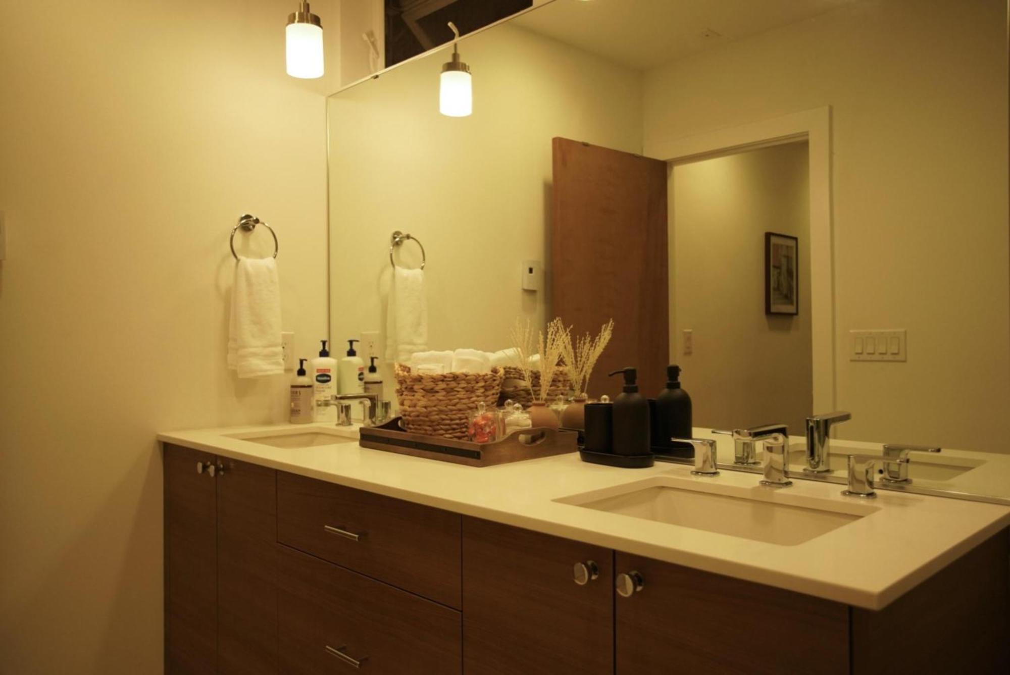 시애틀 Urban Humble Abode 빌라 외부 사진